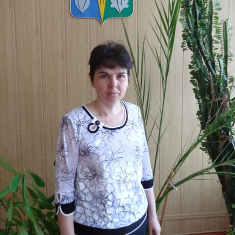 Попова Елена Витальевна.